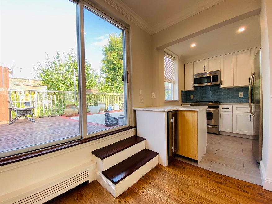 132 Dodd St unit 2, Weehawken, NJ 07086 - photo 1