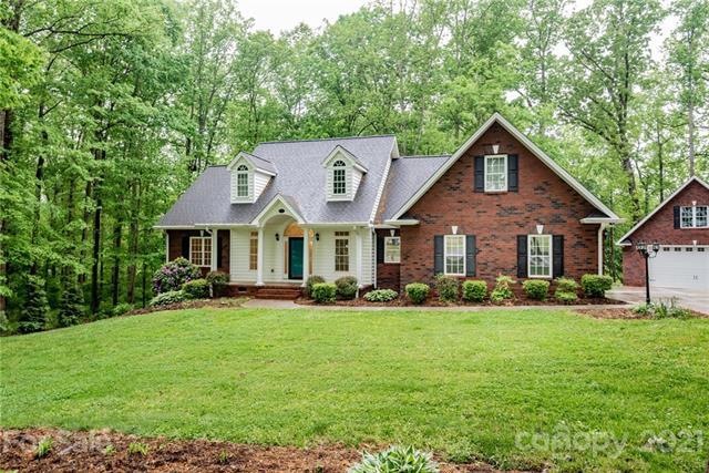 162 Four Winds Dr, Statesville, NC 28625 - photo 1