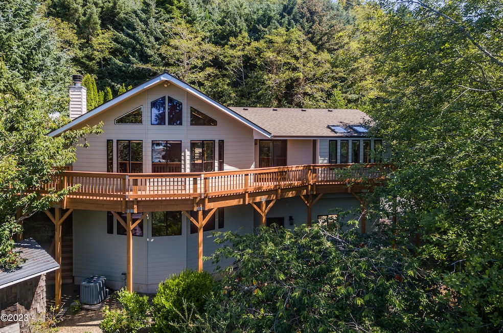 279 Horizon Hill Rd, Yachats, OR 97498 MLS 231633