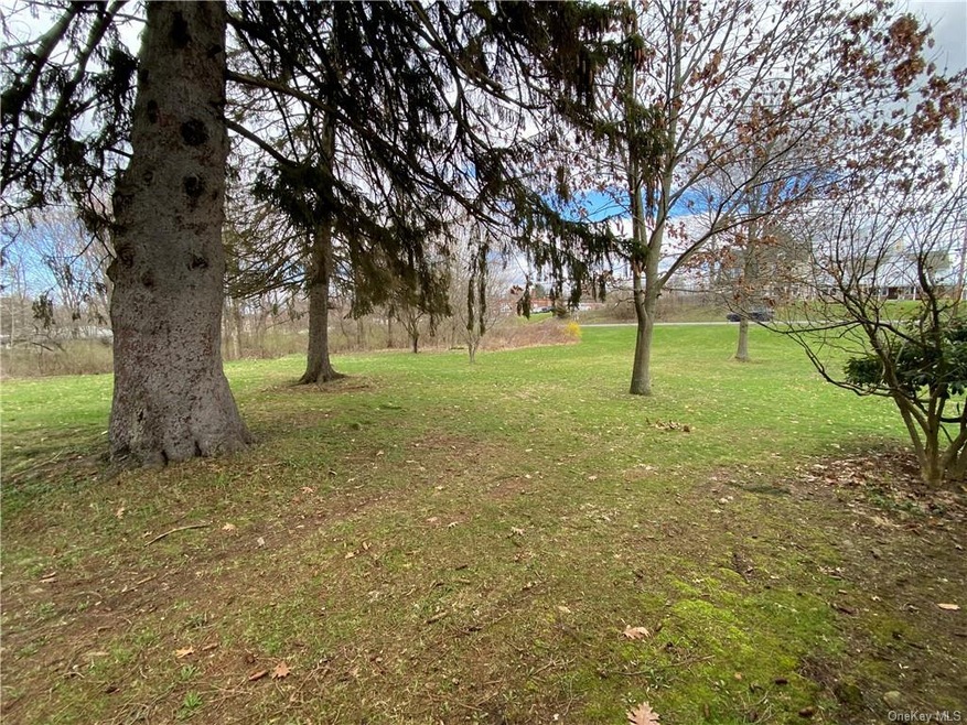 1249 State Route 32, Wallkill, NY 12589 - photo 1