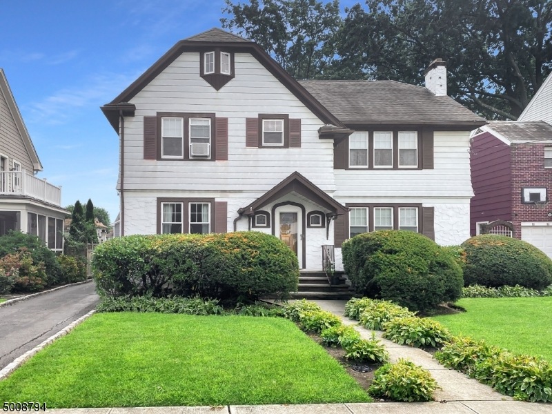 24 Algonquin Place unit 8, Elizabeth, NJ 07208 - photo 1