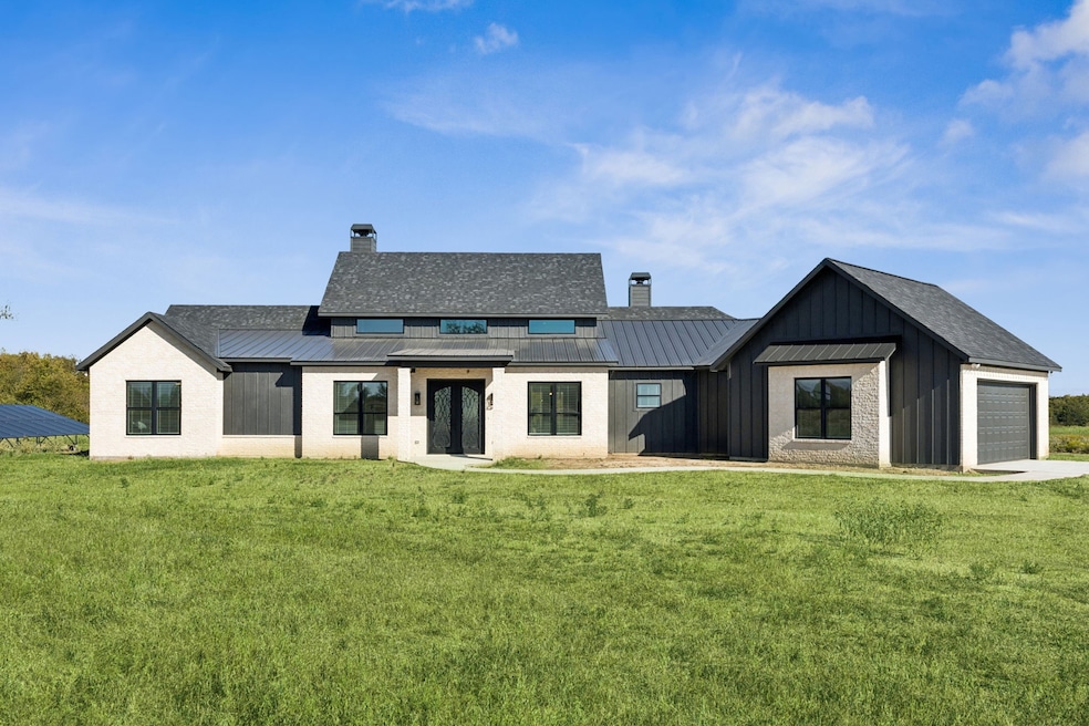 For Sale $1,599,000 • Co-Listing Agent