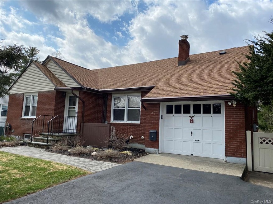 8 Paula Ct, Cornwall On Hudson, NY 12520 - photo 1