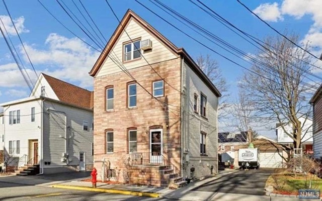 67 Kossuth St unit 1, Wallington, NJ 07057 - photo 1