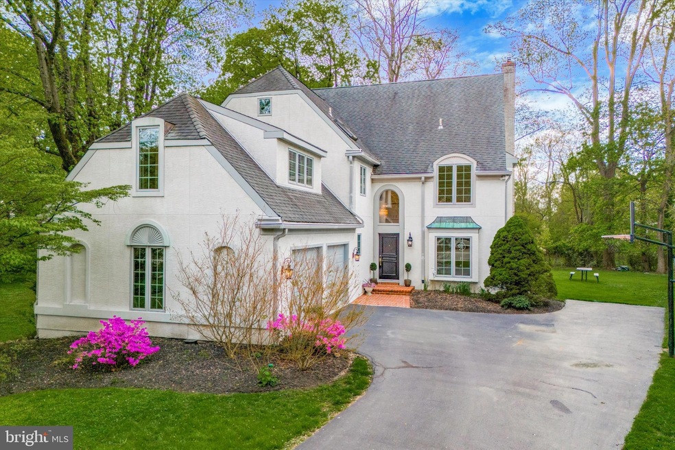 118 Trianon Ln, Villanova, PA 19085 - photo 1