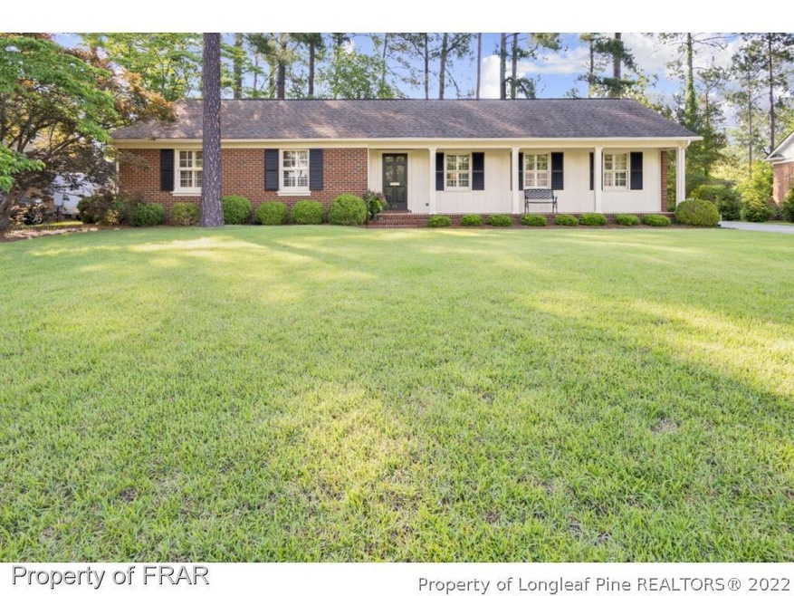 413 Wayberry Dr, Fayetteville, NC 28303 - photo 1