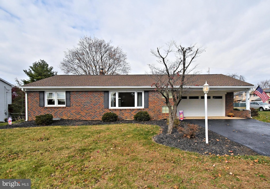 4105 W Chew St, Allentown, PA 18104 - photo 1