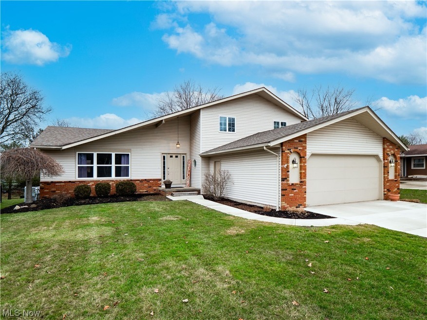 Welcome to 17104 Hawks Lookout Ln