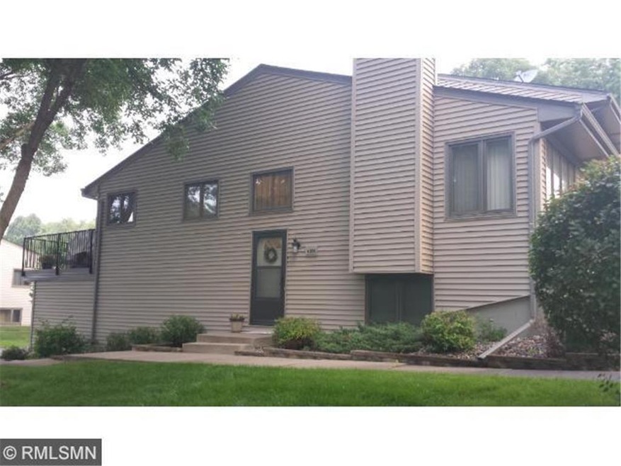 4386 Arden View Ct.  End unit in great location.
