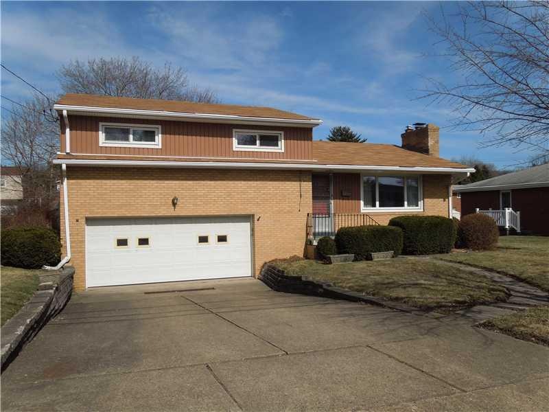 1309 Sampson St, Conway, PA 15027 - photo 1