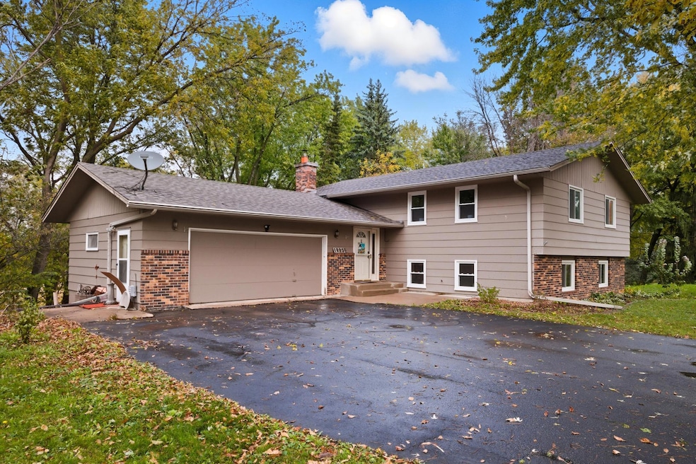 16056 Creekwood Rd, Prior Lake, MN 55372 - photo 1