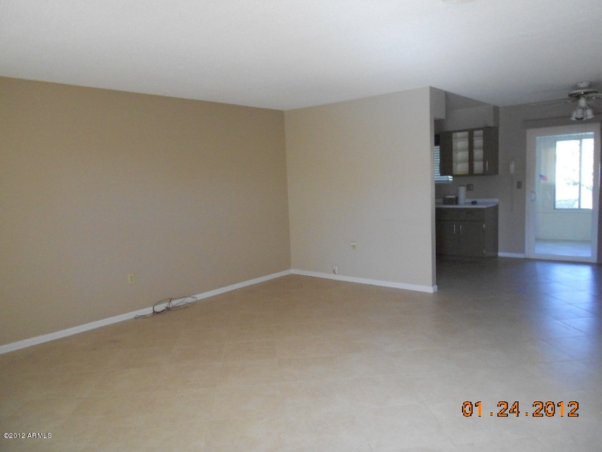 10444 W Kelso Dr, Sun City, AZ 85351 - photo 1