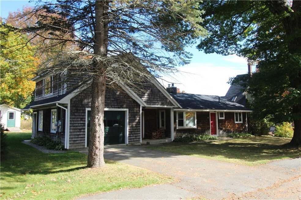 27 Central St, Camden, ME 04843 - photo 1