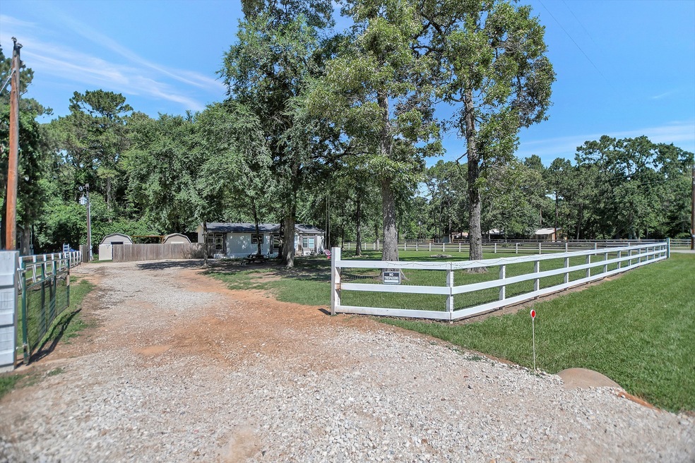 25271 Cedar Hill Dr, Hockley, TX 77447 - photo 1