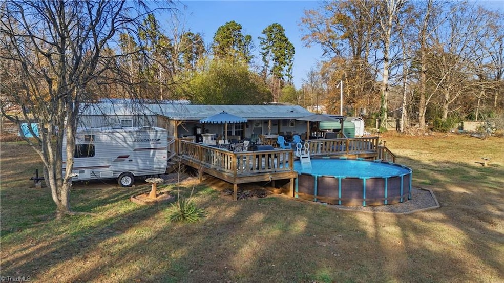 135 Alan Adale Ct, Lexington, NC 27292 - photo 1