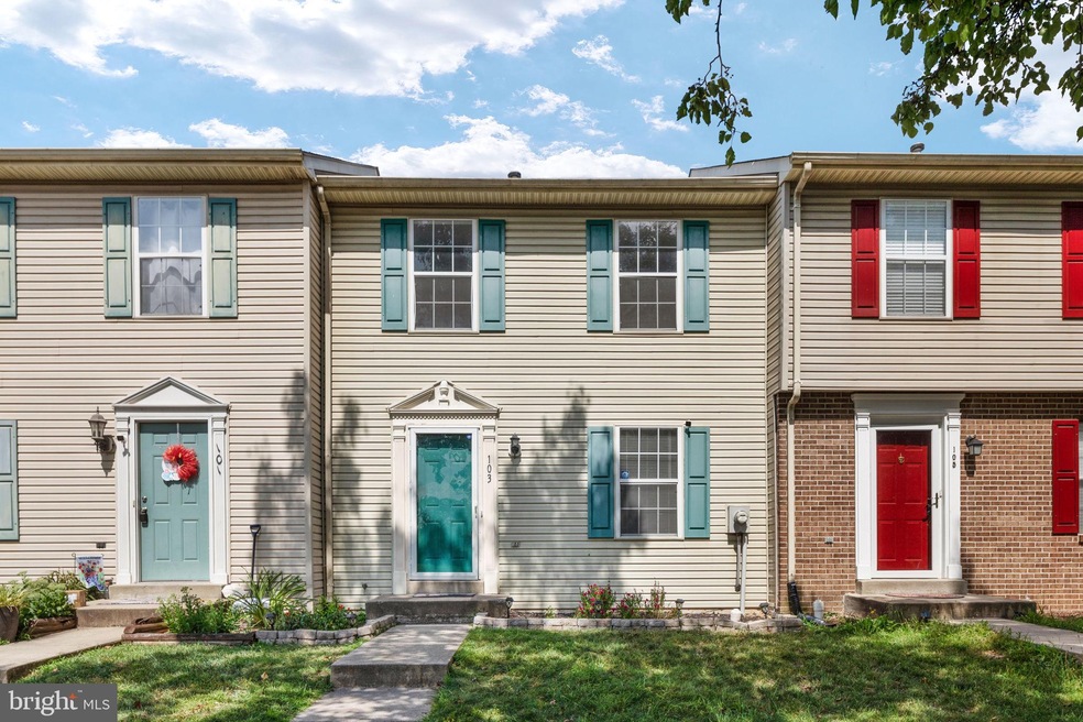 103 Georgetowne Ct, Stephens City, VA 22655 - photo 1