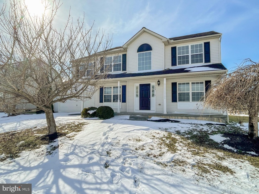 733 E Radison Run, Clayton, DE 19938 - photo 1