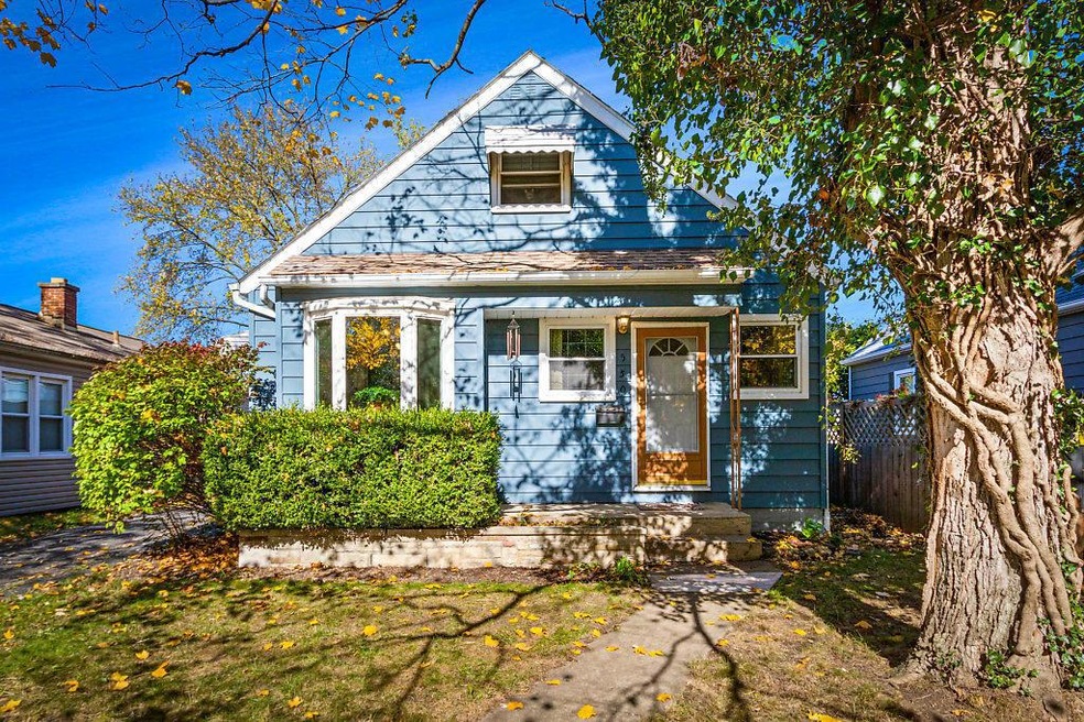 550 E Jeffrey Place, Columbus, OH 43214 - photo 1