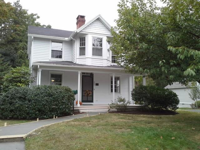 369 Round Hill Rd, Fairfield, CT 06824 - photo 1