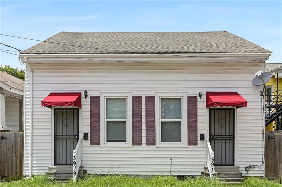 3917 Coliseum St, New Orleans, LA 70115 - photo 1