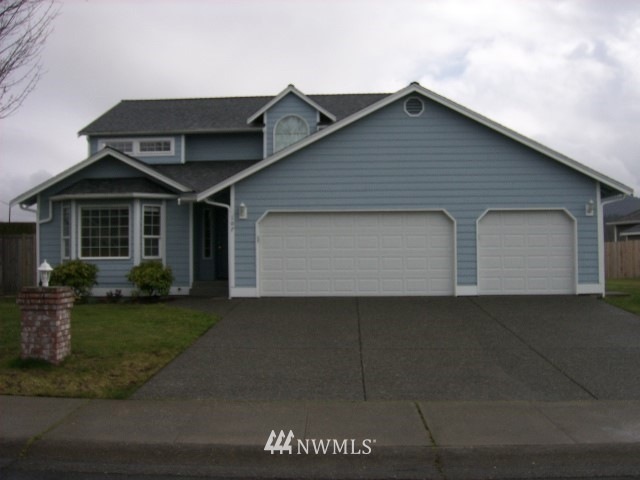 107 Almadon St, Enumclaw, WA 98022 - photo 1