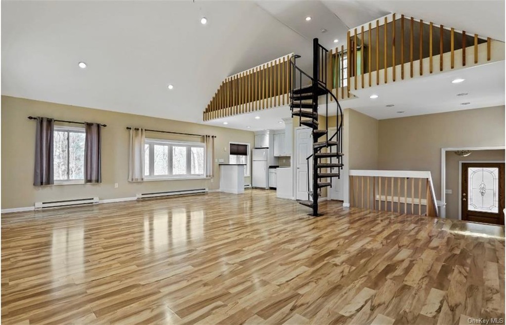 74 Rockledge Rd, Hopewell Junction, NY 12533 - photo 1