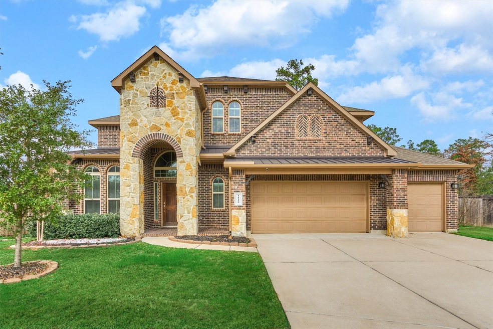 14125 N Crater Lake Ct, Conroe, TX 77384 - photo 1