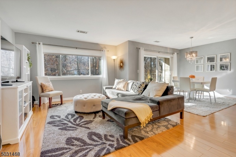 50 W Lindsley Rd unit 38, Cedar Grove, NJ 07009 - photo 1