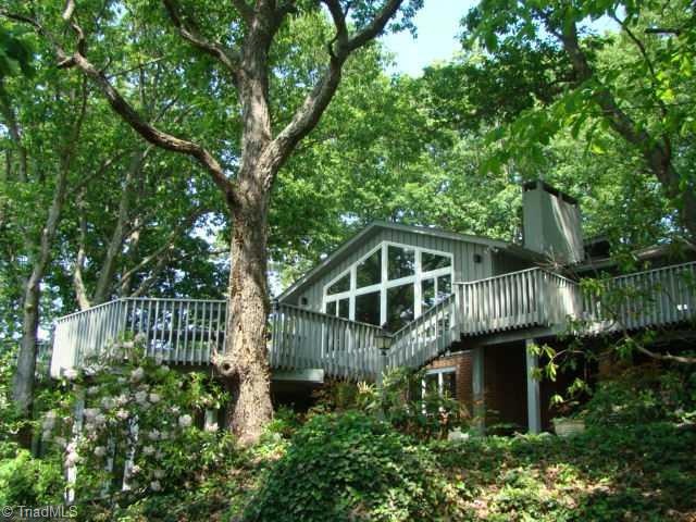 1301 Oakmont Dr, Asheboro, NC 27205 - photo 1