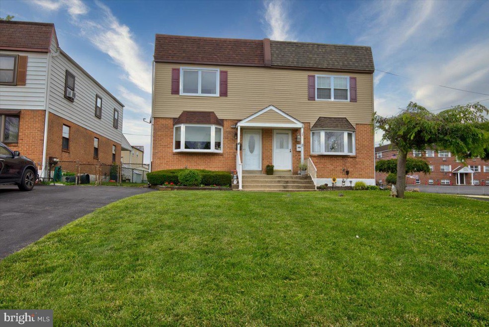 4 Lawnton Terrace W, Glenolden, PA 19036 - photo 1