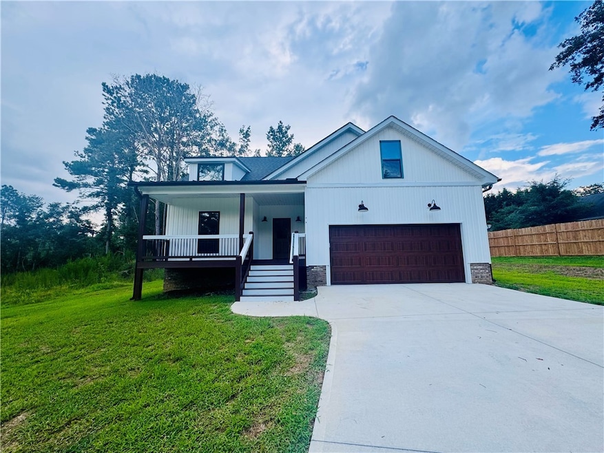 For Sale $389,900 • Co-Listing Agent
