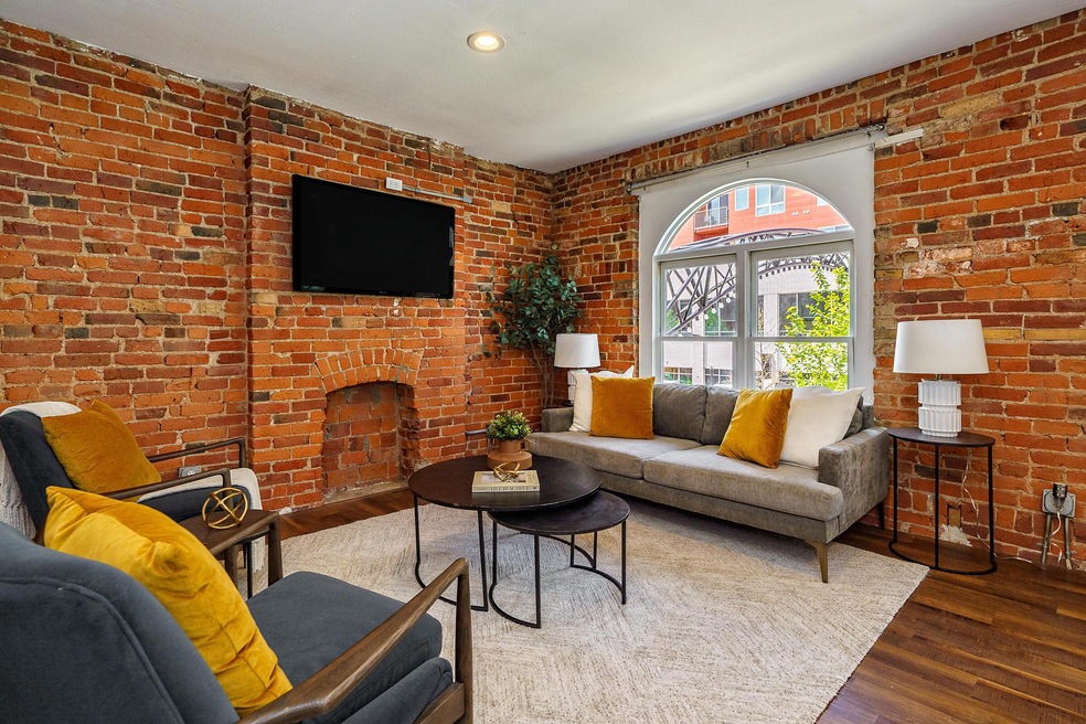 974 N High St Unit A-8