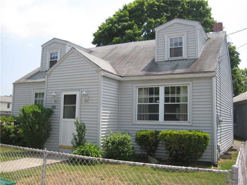 68 Ledge St, Central Falls, RI 02863 - photo 1