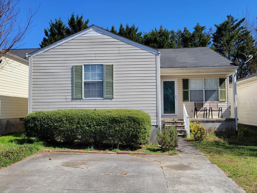 1410 Classic Chase Dr, Dalton, GA 30721 - photo 1