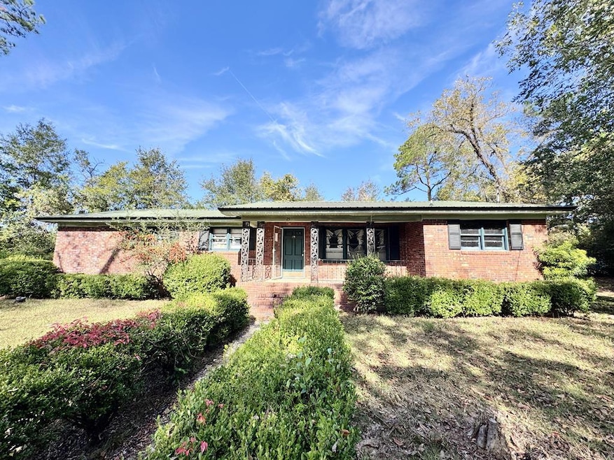 25 Hilltop Cir, Camilla, GA 31730 - photo 1