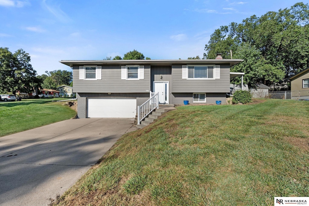 1106 N 87th St, Omaha, NE 68114 - photo 1