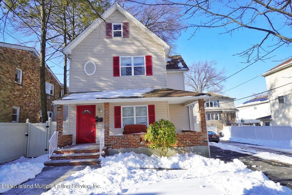 184 Greenleaf Ave, Staten Island, NY 10310 - photo 1