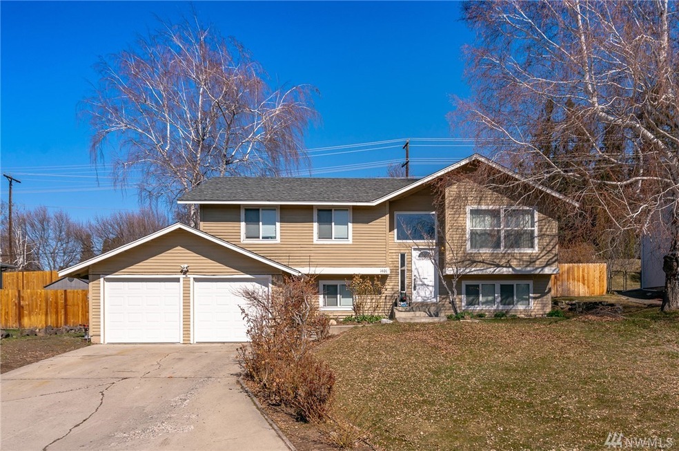 1401 Easthills Terrace, East Wenatchee, WA 98802 - photo 1