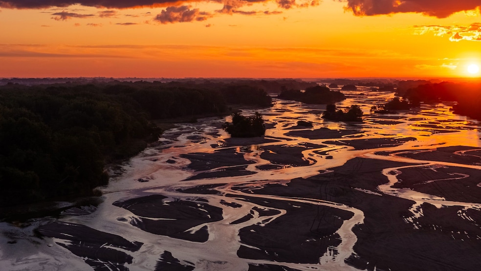 0001 Bareland Hwy 14, Central City, NE 68826 - photo 1