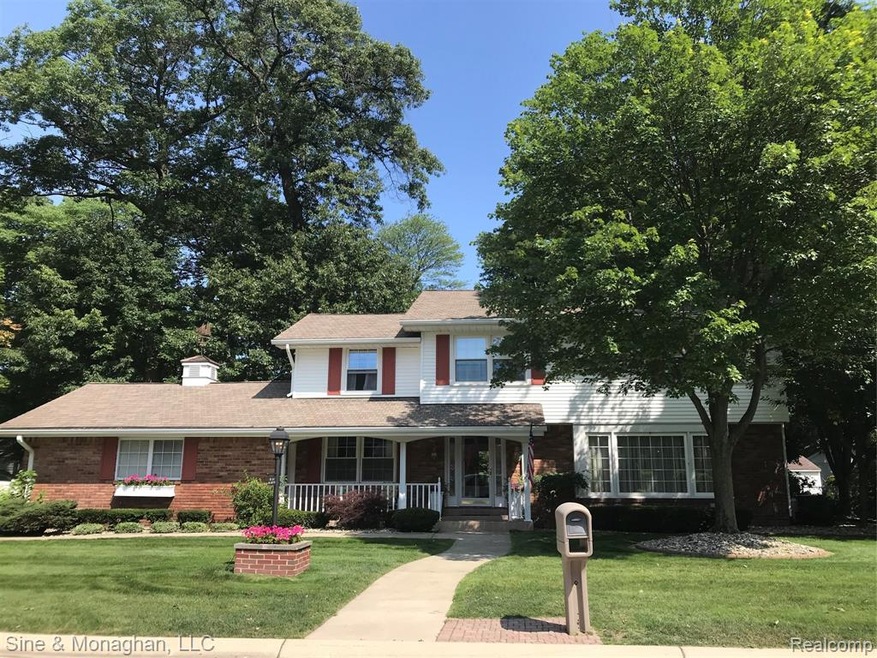 1 CURB APPEAL PLUS 2215 BRANDYWINE.jpg
