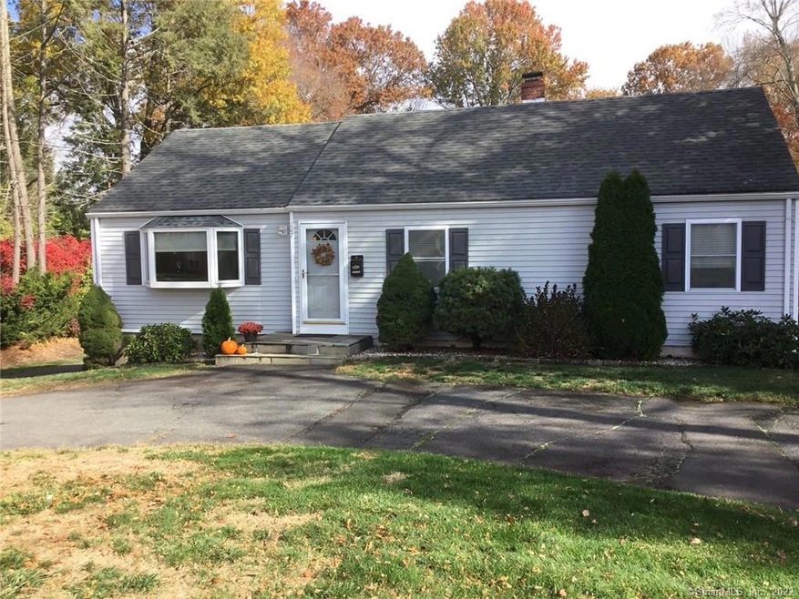 207 Lower Ln, Berlin, CT 06037 - photo 1