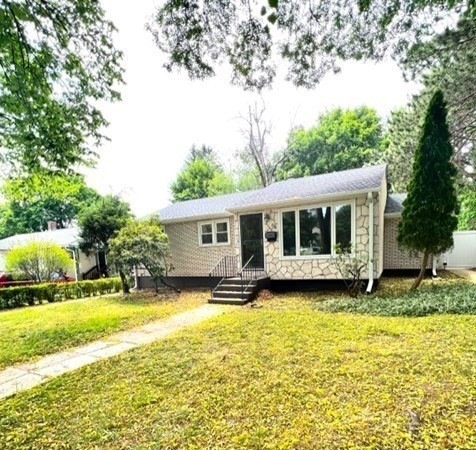 56 Loxwood St, Worcester, MA 01604 - photo 1