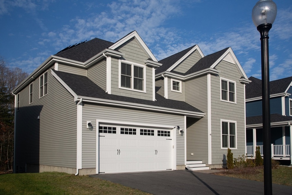 40 Douglas St, Weymouth, MA 02190 - photo 1