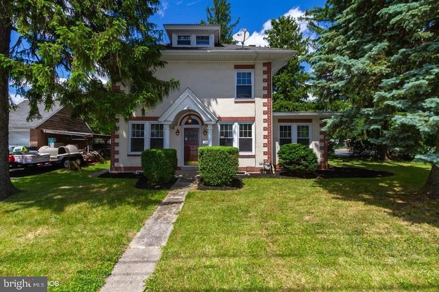 101 Revere Blvd, Reading, PA 19609 - photo 1