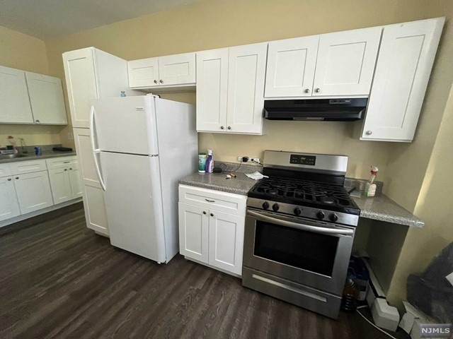 9 Harrison Place unit 4, Clifton, NJ 07011 - photo 1