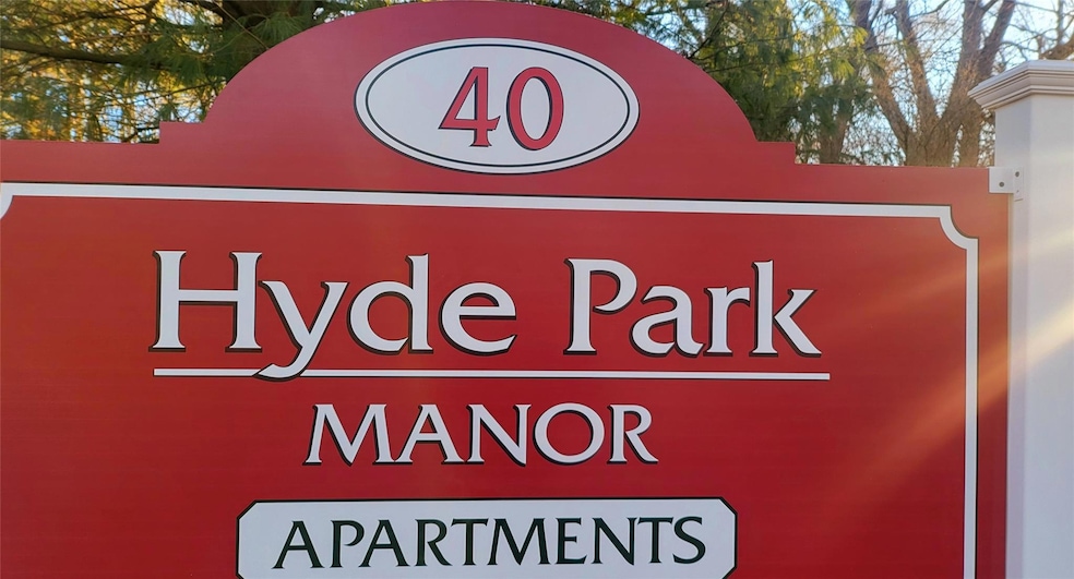 40 Haviland Rd unit C4, Poughkeepsie, NY 12601 - photo 1