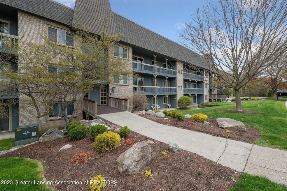 02-2934-Mt-Hope-Rd-#307-Okemos-MI-48864-