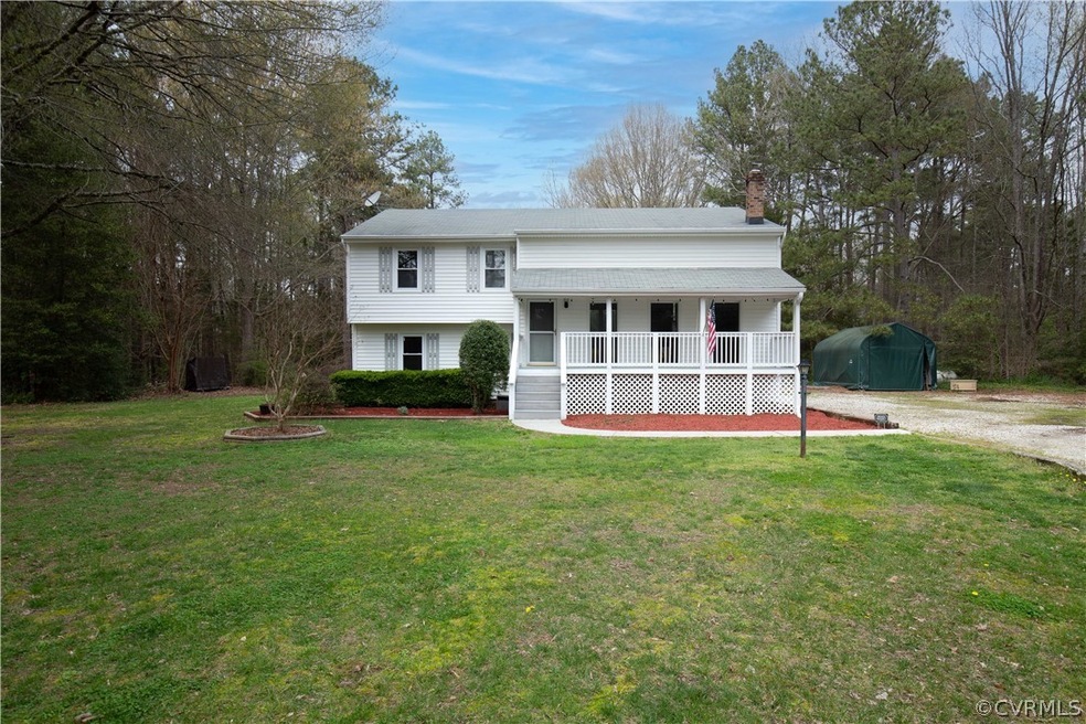 208 Rustic Dr, Carson, VA 23830 - photo 1