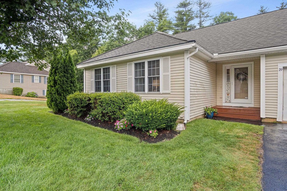 29 Forrest St, East Hampstead, NH 03826 - photo 1