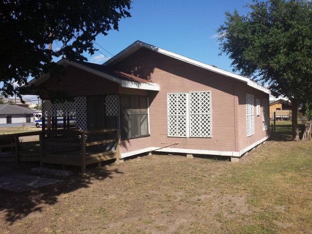 507 S Indiana Ave, Weslaco, TX 78596 - photo 1